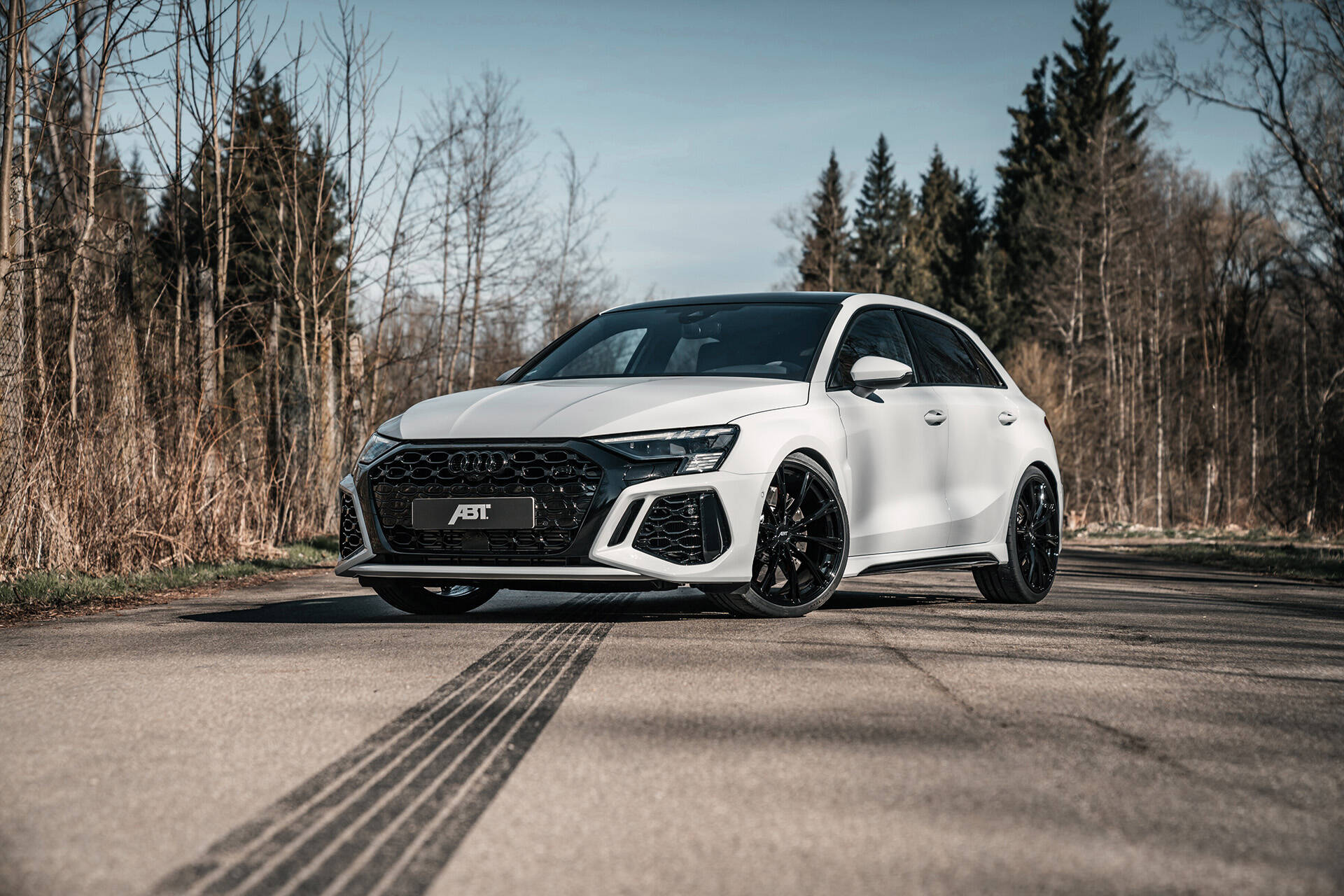 If it could be a little more: ABT gives the Audi RS 3 a power injection and  approaches the 500 hp mark - Audi Tuning, VW Tuning, Chiptuning von ABT  Sportsline.