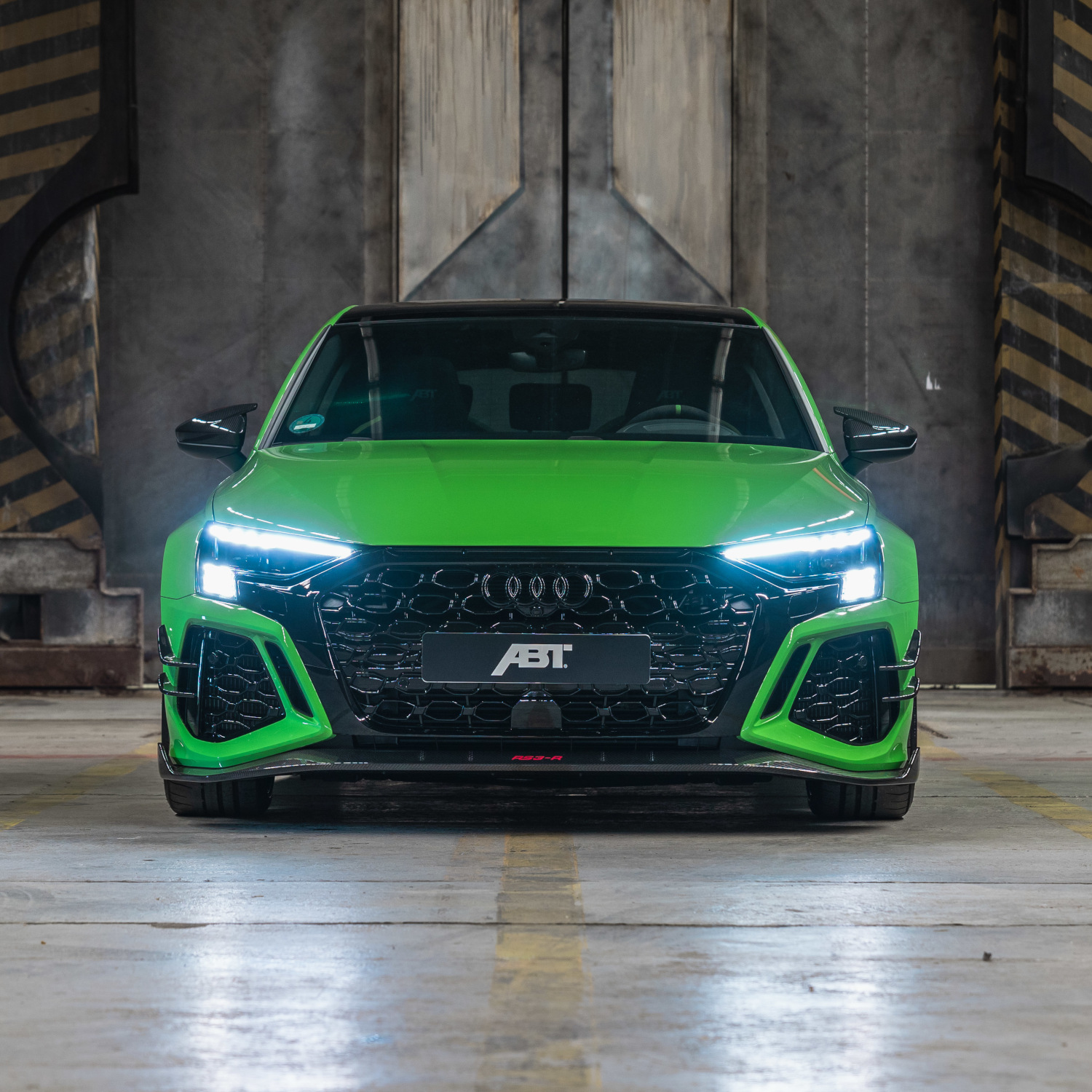 green RS3-R from the front view in the hall